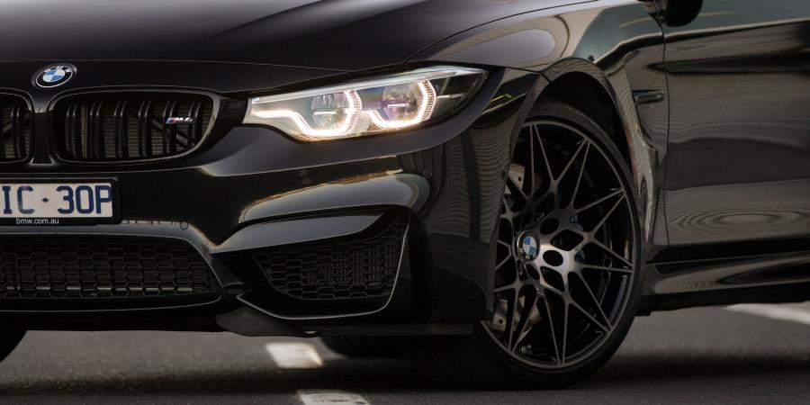 Детали экстерьера BMW M4 Coupe Competition Package (F82) 2017 года  (AU) (фото 8 из 15)